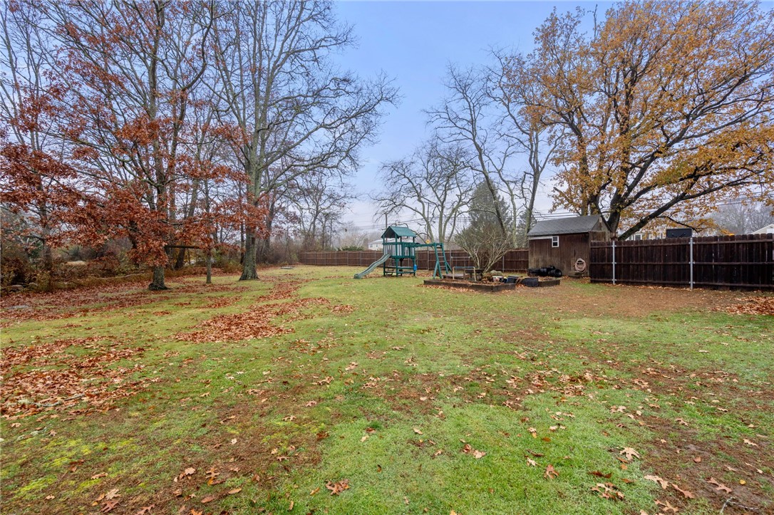 837 E Road Tiverton, RI 02878 - Photo 28 of 30