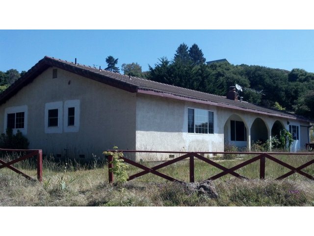 485 Strawberry Road, Unit A Watsonville, CA 95076 - Photo 2 of 8 Gallery Image 2