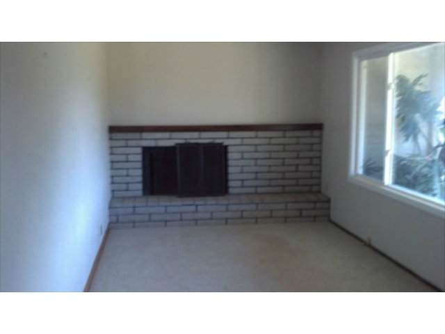 485 Strawberry Road, Unit A Watsonville, CA 95076 - Photo 8 of 8 Gallery Image 8