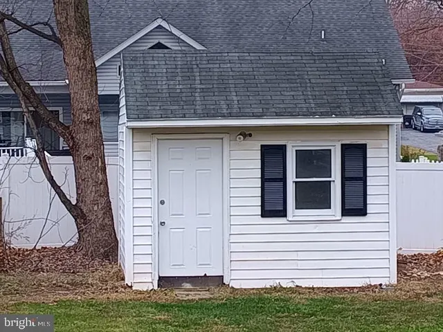 $465,000 | 17 Wood Street, Woodsboro, MD 21798