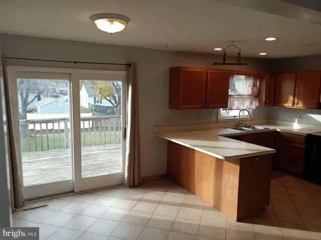 $465,000 | 17 Wood Street, Woodsboro, MD 21798