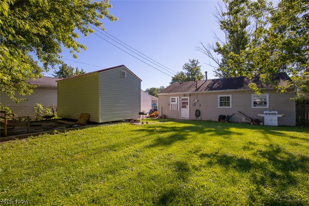 4144 Riverside Drive Lorain, OH 44055 - Photo 24 of 26