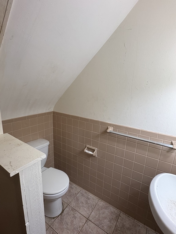 76 Maple Street, Unit G Springfield, MA 01105 - Photo 6 of 12