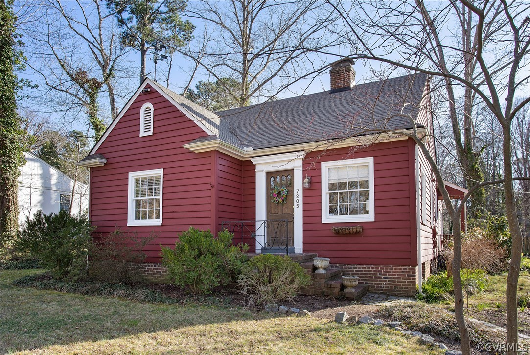 7205 Cherokee Road Richmond, VA 23225 - Photo 1 of 37 Gallery Image 1