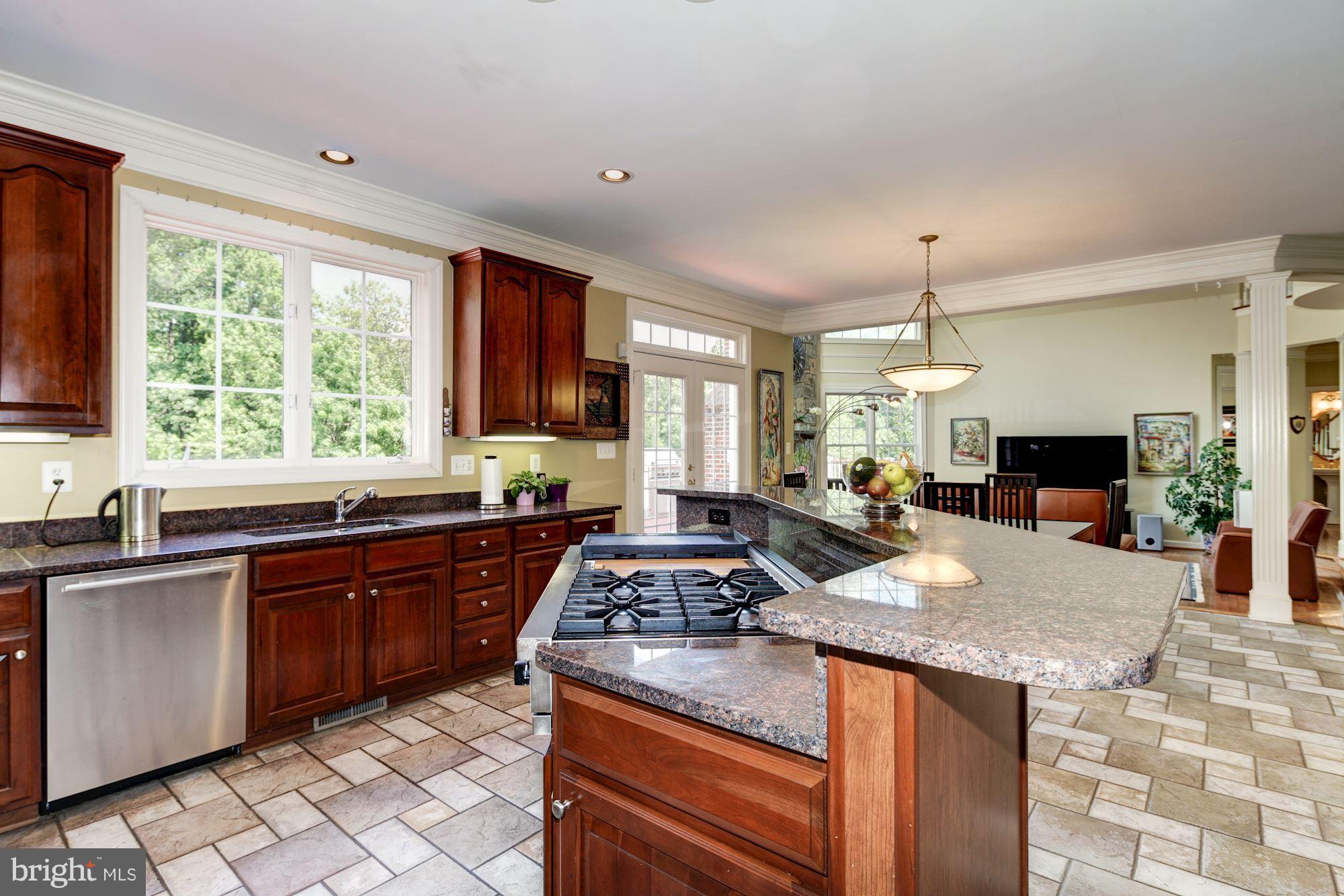 25103 Vista Ridge Road Laytonsville, MD 20882 - Photo 20 of 29 Kitchen