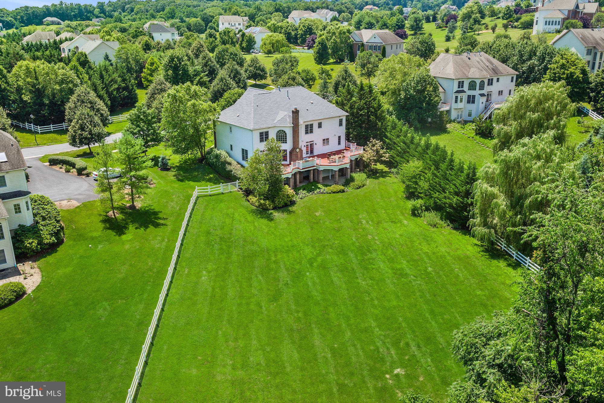 25103 Vista Ridge Road Laytonsville, MD 20882 - Photo 3 of 29 Exterior (Rear)