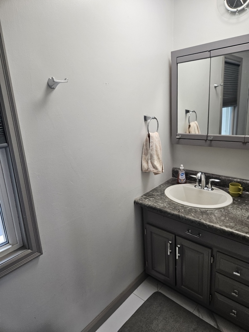 4506 26th Avenue Moline, IL 61265 - Photo 13 of 31