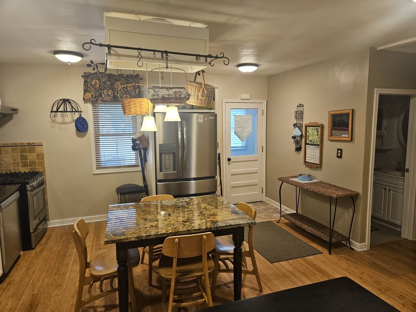 4506 26th Avenue Moline, IL 61265 - Photo 5 of 31