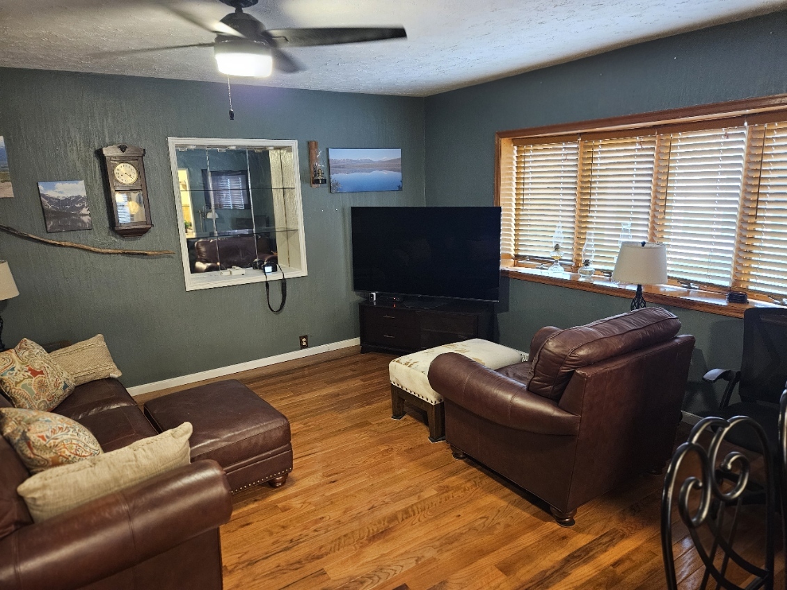 4506 26th Avenue Moline, IL 61265 - Photo 7 of 31