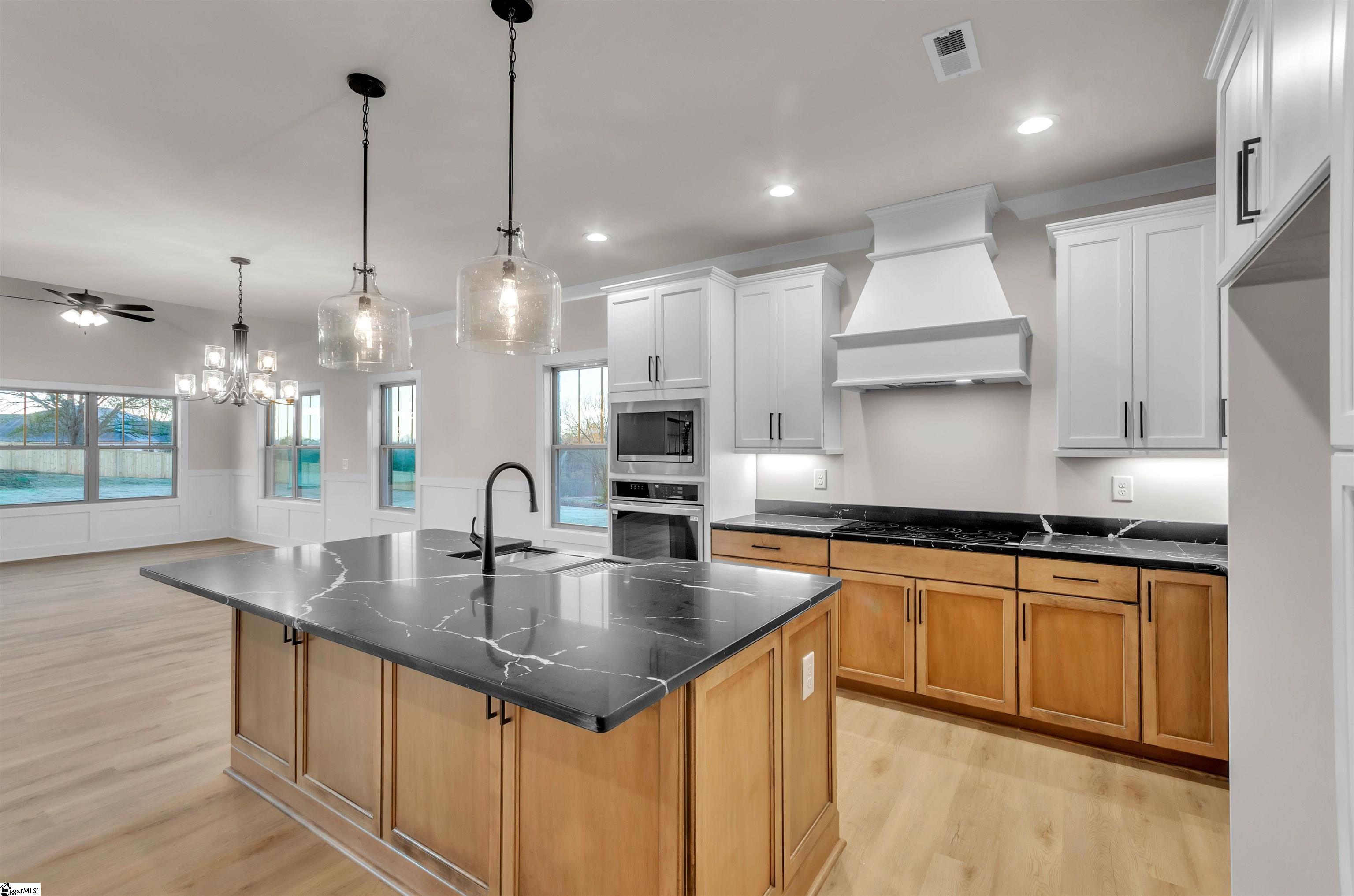 405 Ben Johnson Road Lyman, SC 29365 - Photo 20 of 37