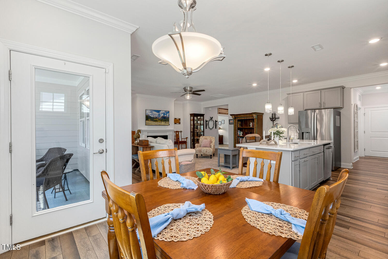 149 Ivory Lane Raleigh, NC 27610 - Photo 11 of 48 149 Ivory Ln Raleigh NC 27610-large-012-