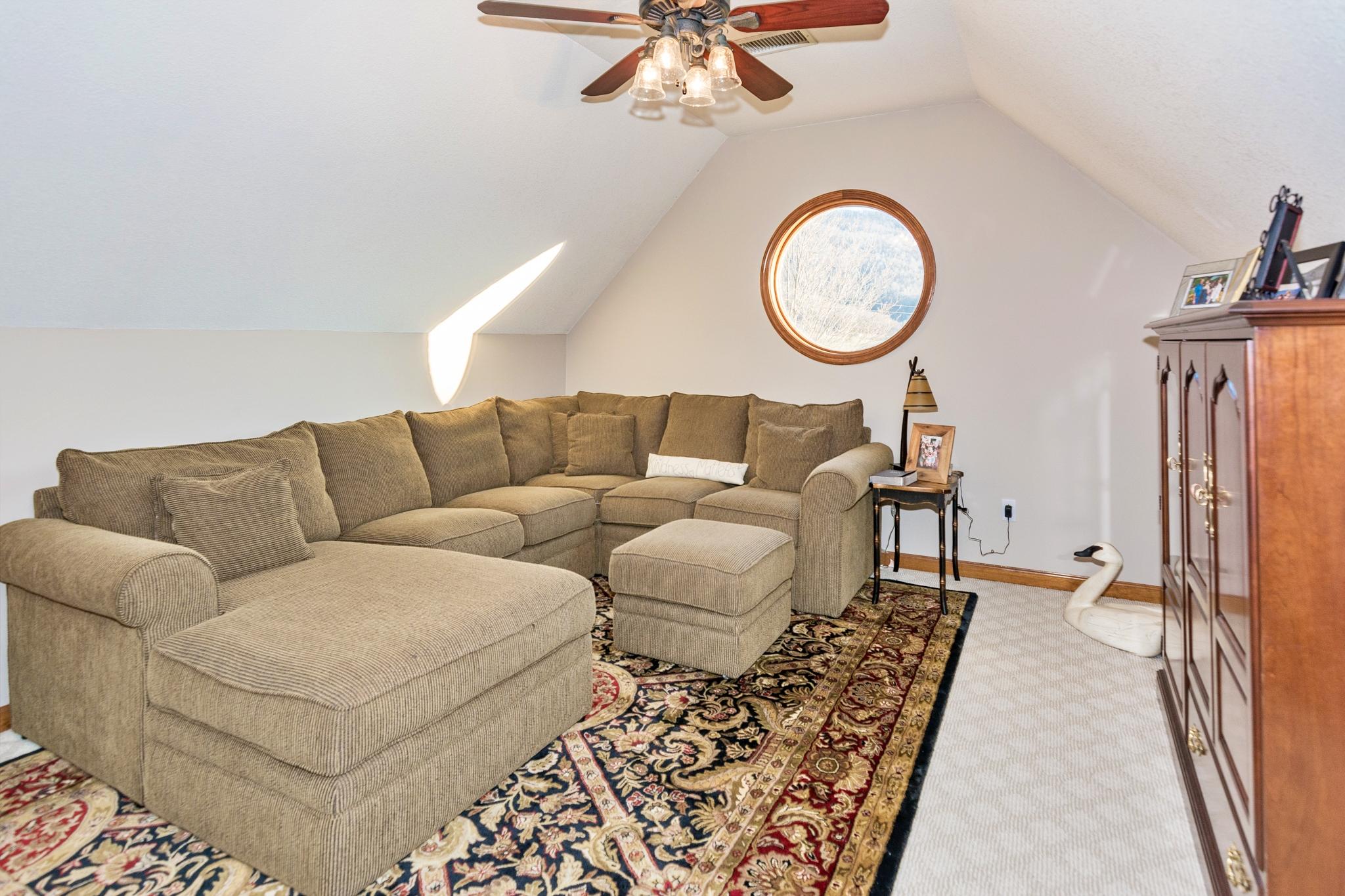 1122 Kell Loop Dunlap, TN 37327 - Photo 38 of 70 Bonus Room