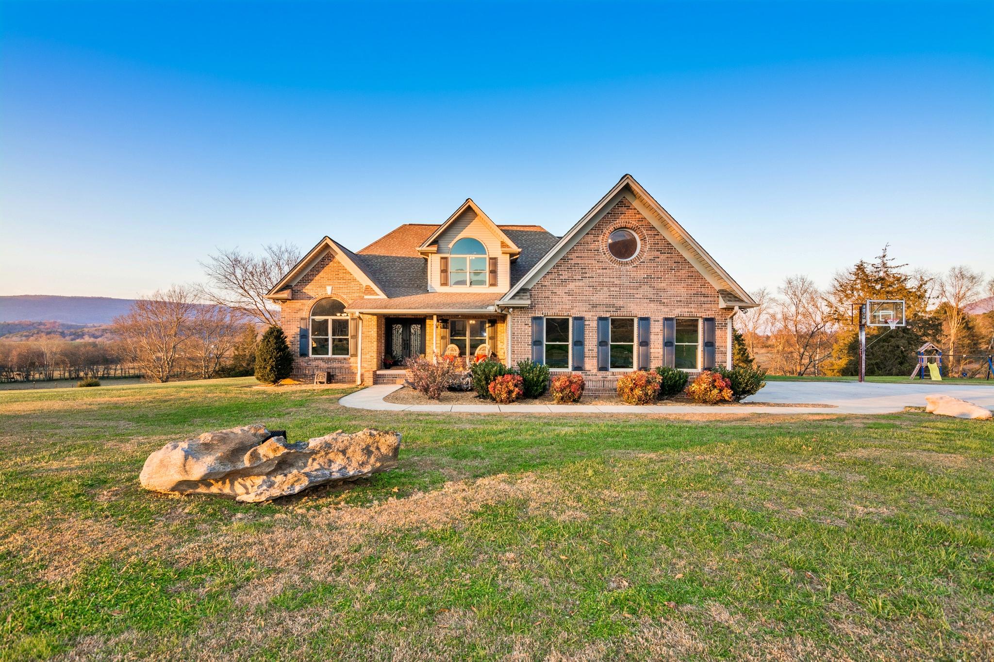 1122 Kell Loop Dunlap, TN 37327 - Photo 55 of 70 Front View