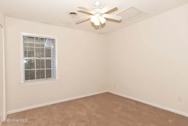 $1,300 | 721 Varsity Drive, Wilmington, NC 28403