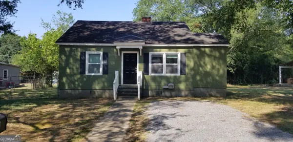 $975 | 680 Shannon Circle Northeast, Rome, GA 30161