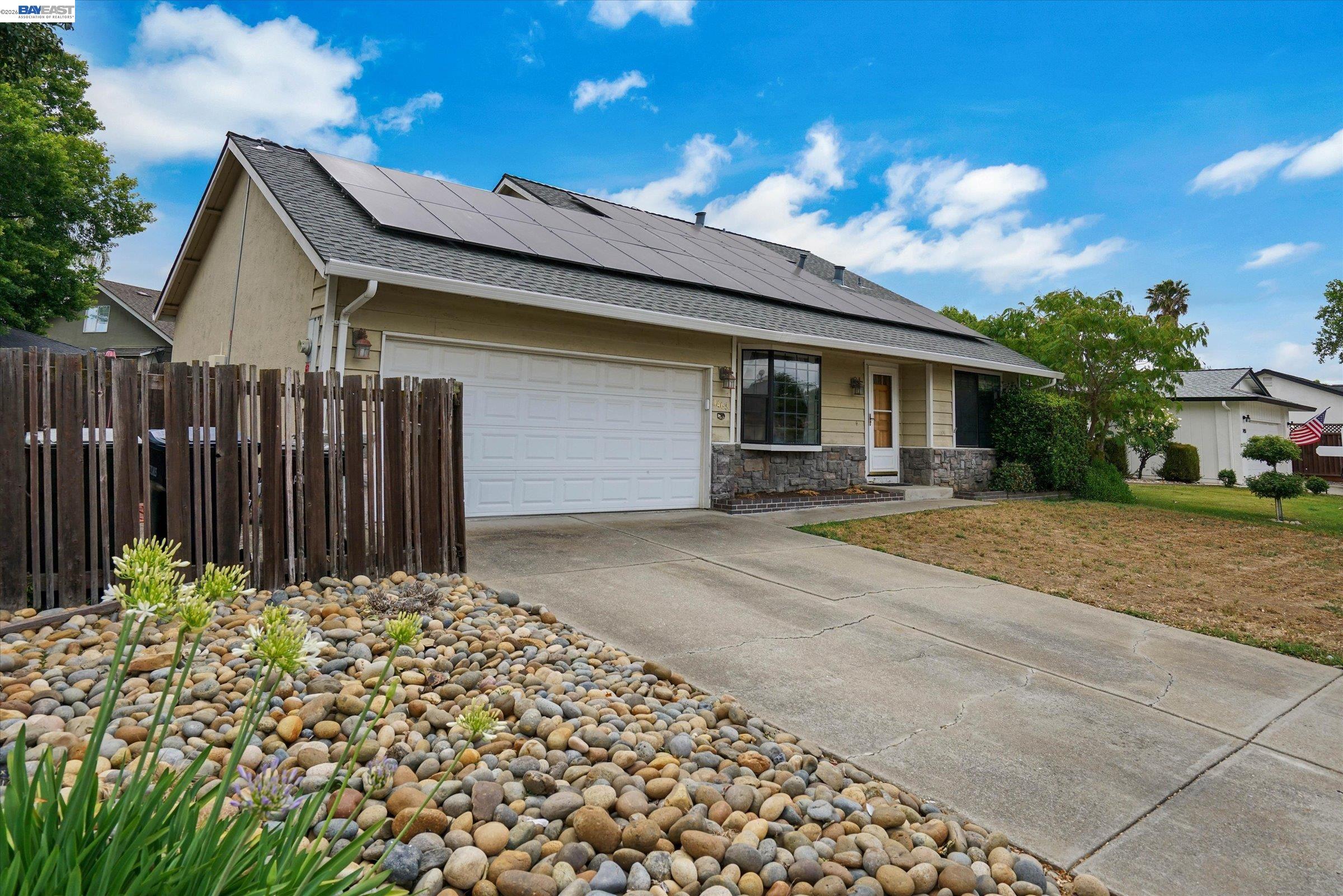 1463 Wilton Road Livermore, CA 94551 - Photo 3 of 34