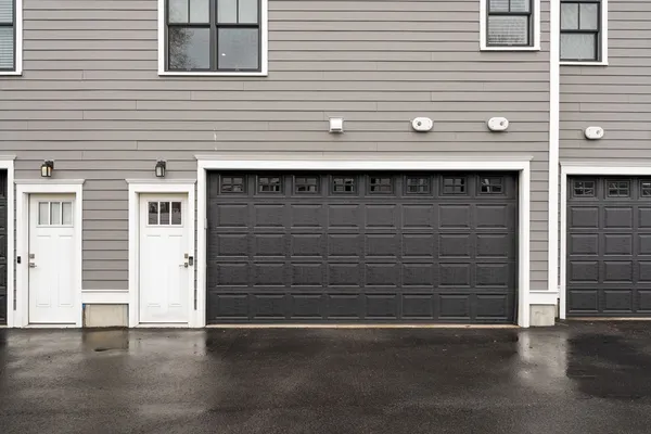 $849,000 | 472 Main Street, Unit C, Wakefield, MA 01880