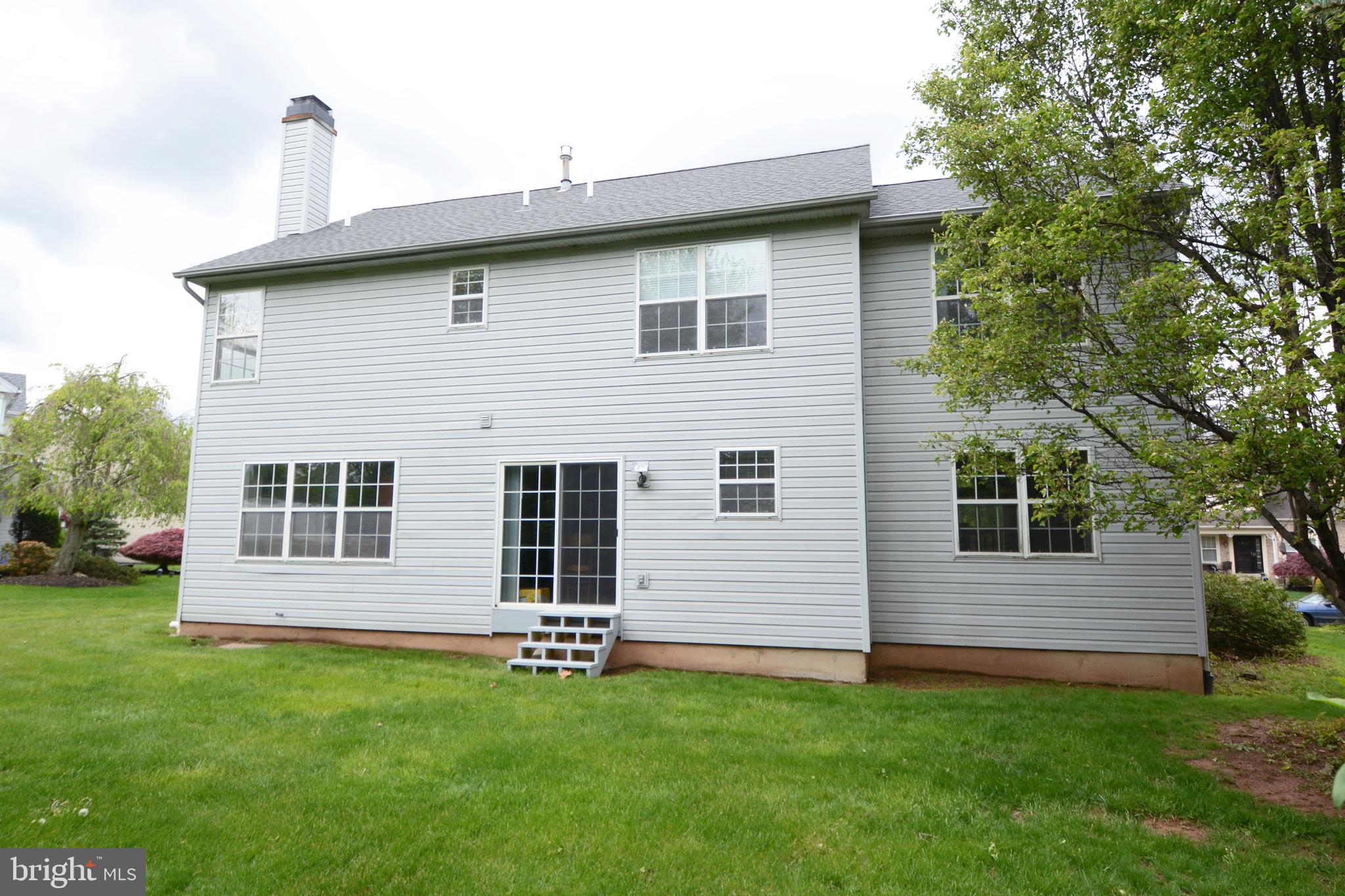 12 Hunters Lane Telford, PA 18969 - Photo 6 of 55