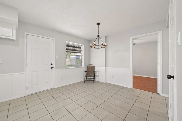 $285,500 | 21710 Rotherham Drive, Spring, TX 77388