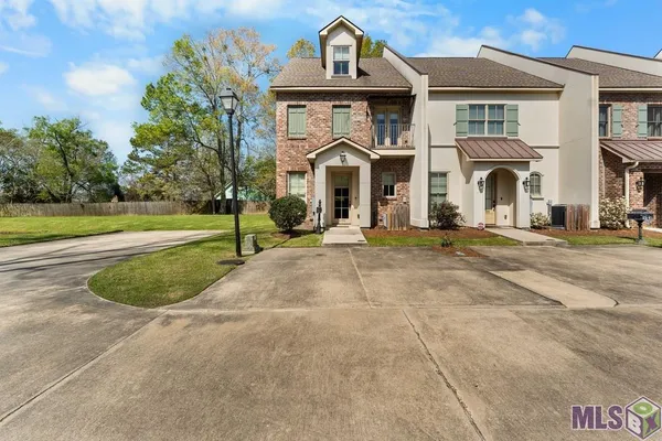 $409,000 | 5196 Myrtle Trail Drive, Baton Rouge, LA 70820
