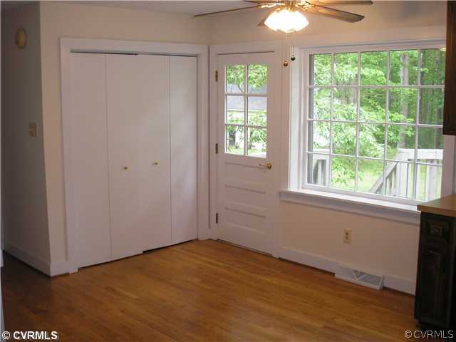 2215 Village Pool Road Powhatan, VA 23139 - Photo 6 of 12 Kitchen