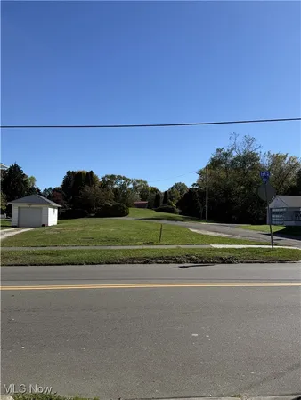 $16,000 | 1st Street Northeast, Massillon, OH 44646