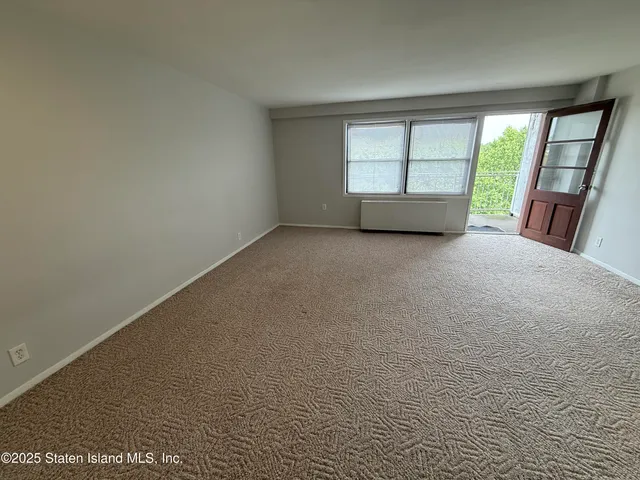 $84,000 | 1100 Clove Road, Unit 7F | Silver Lake