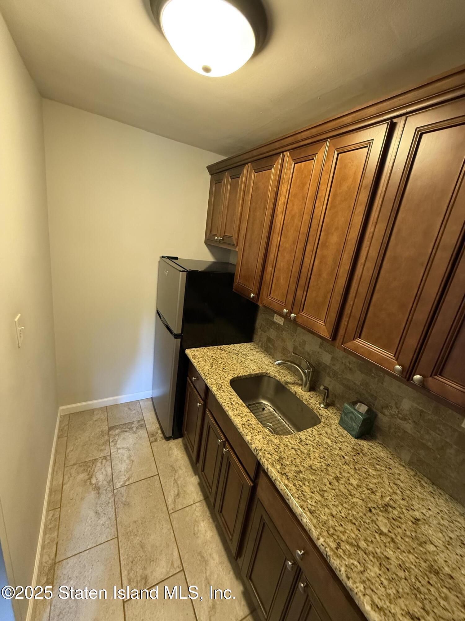 1100 Clove Road, Unit 7F Staten Island, NY 10301 - Photo 21 of 25 IMG_7907