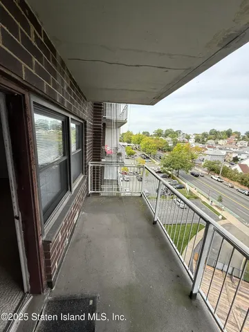 $84,000 | 1100 Clove Road, Unit 7F | Silver Lake