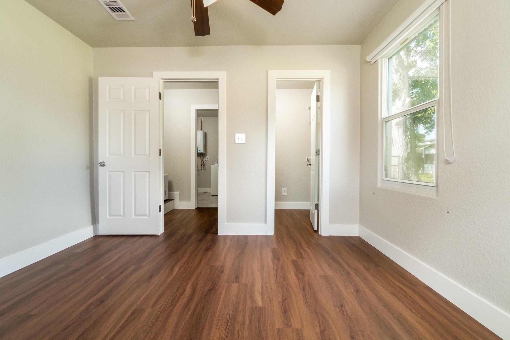 609 Pine Street Sweeny, TX 77480 - Photo 7 of 22