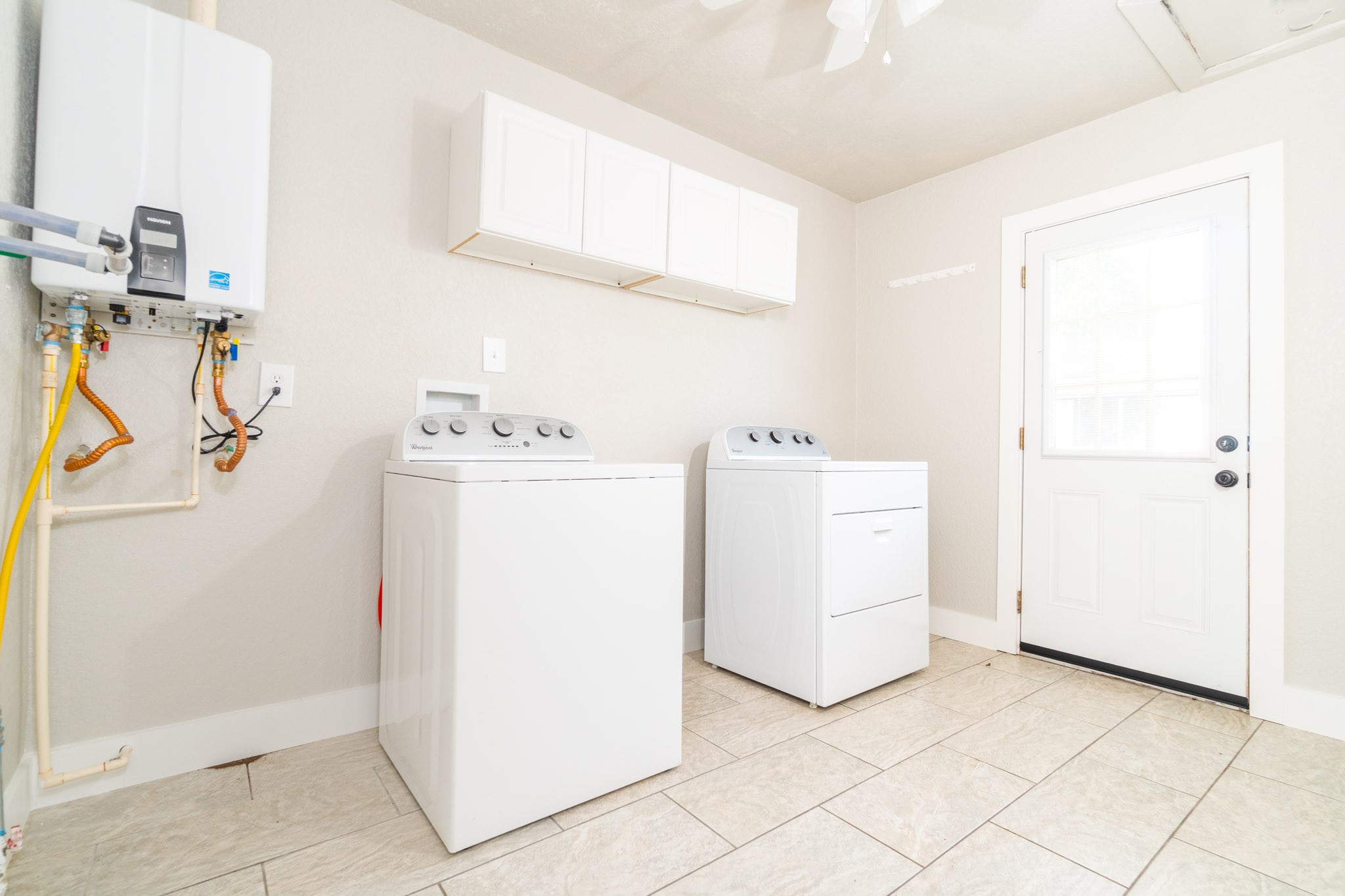 609 Pine Street Sweeny, TX 77480 - Photo 8 of 22 Washer and Dryer will convey