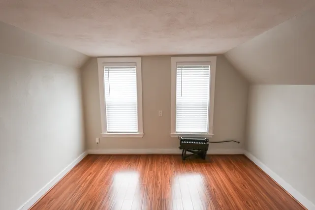 $2,300 | 369 Savin Hill Avenue, Unit 3, Boston, MA 02125