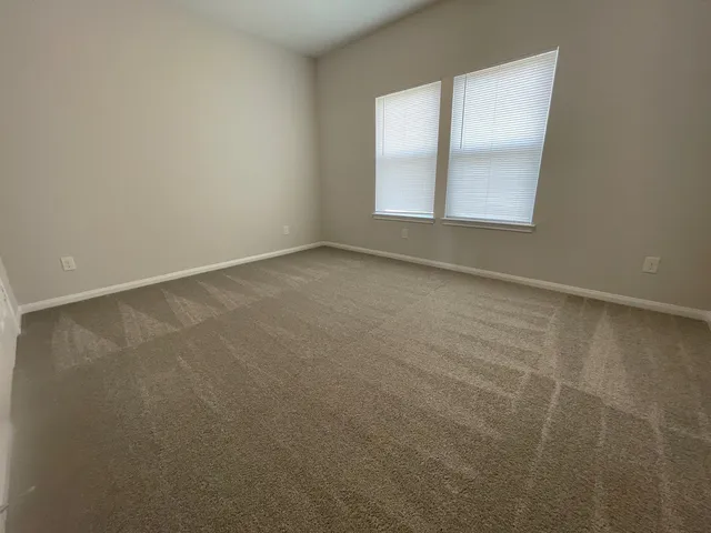 $1,595 | 227 County Road 5017, Cleveland, TX 77327