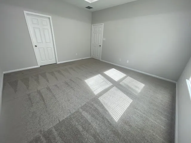 $1,595 | 227 County Road 5017, Cleveland, TX 77327