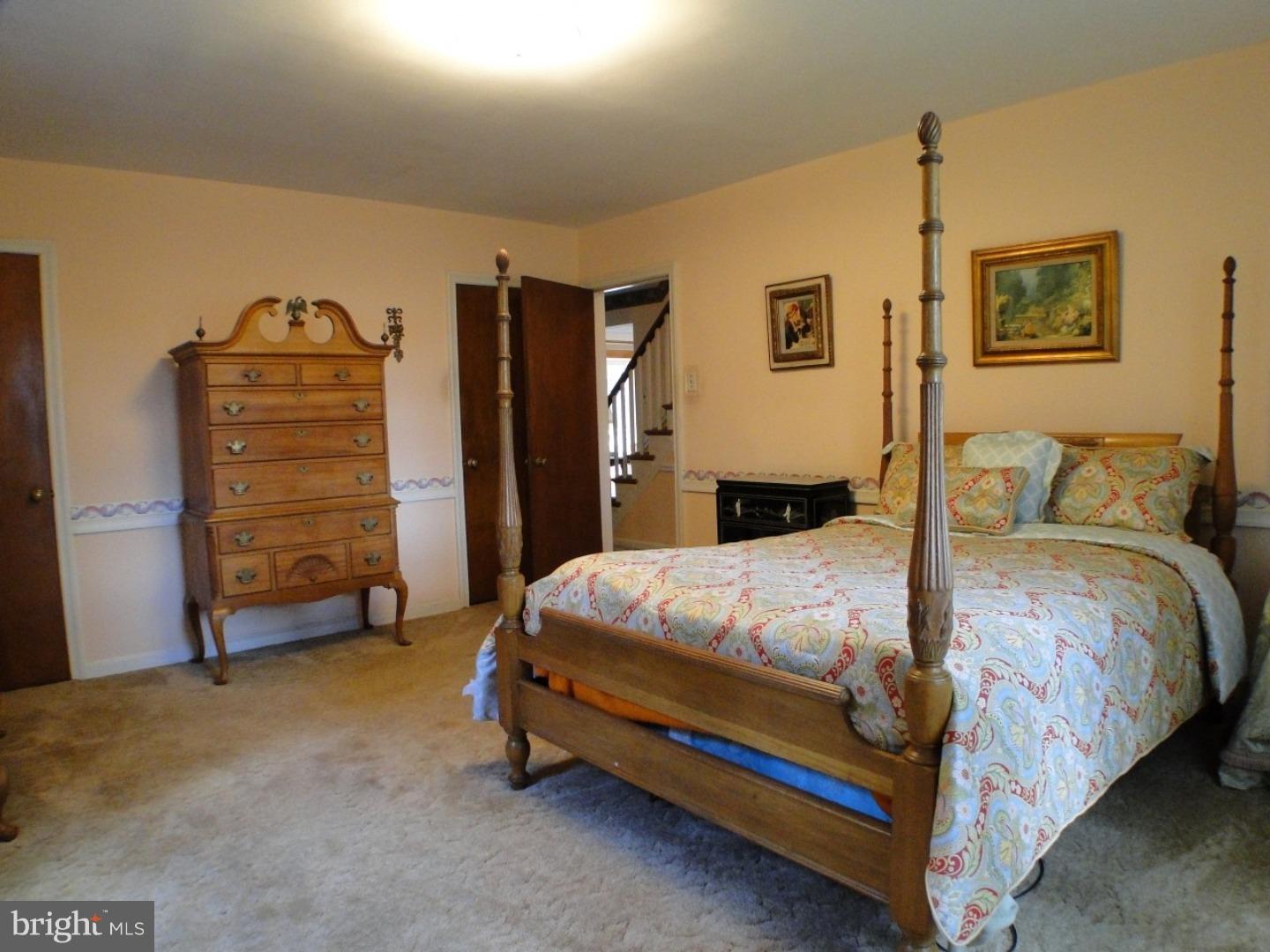 10975 Ellicott Road Philadelphia, PA 19154 - Photo 13 of 25 Bedroom - Main
