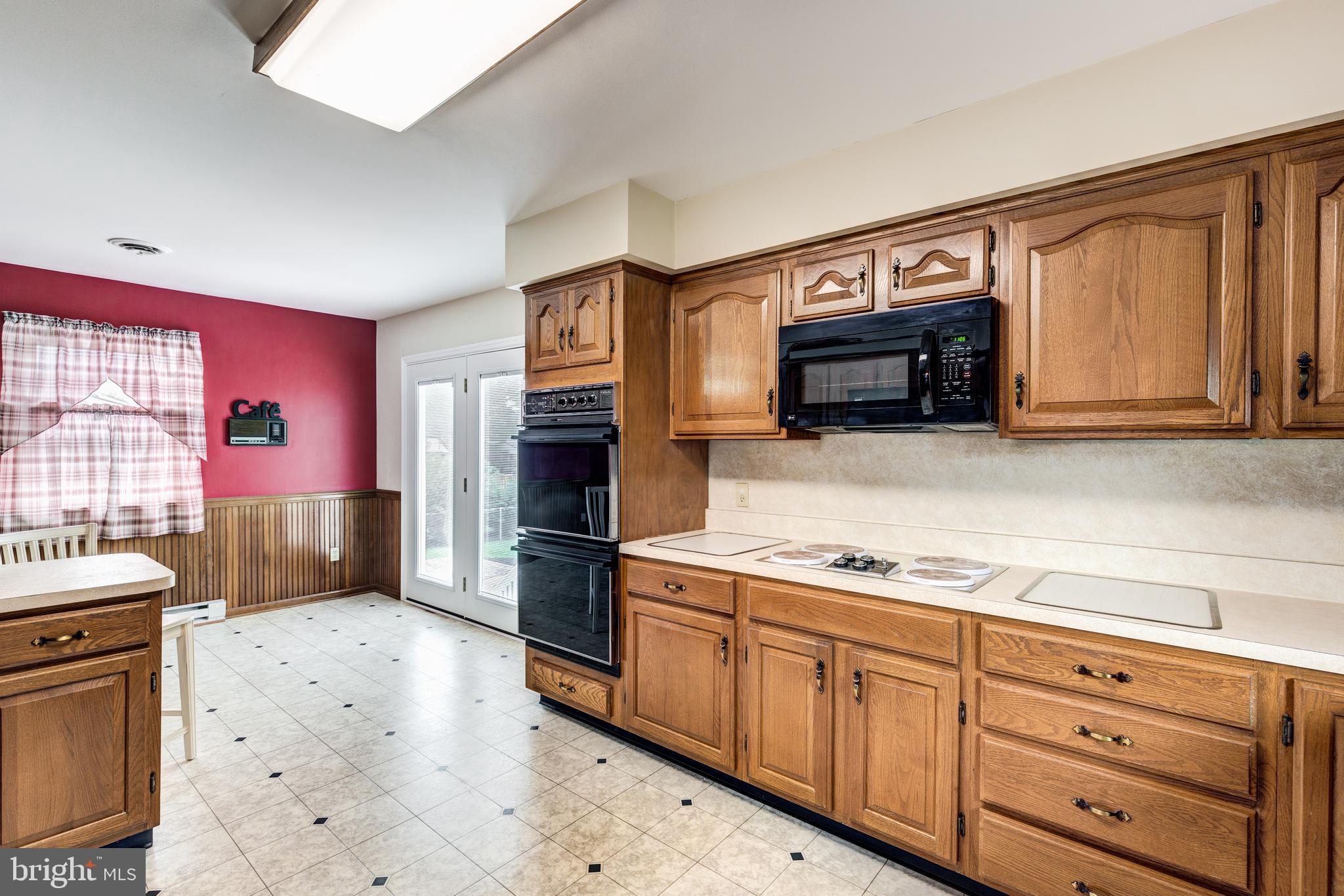 531 Marshall Drive Westminster, MD 21157 - Photo 14 of 27