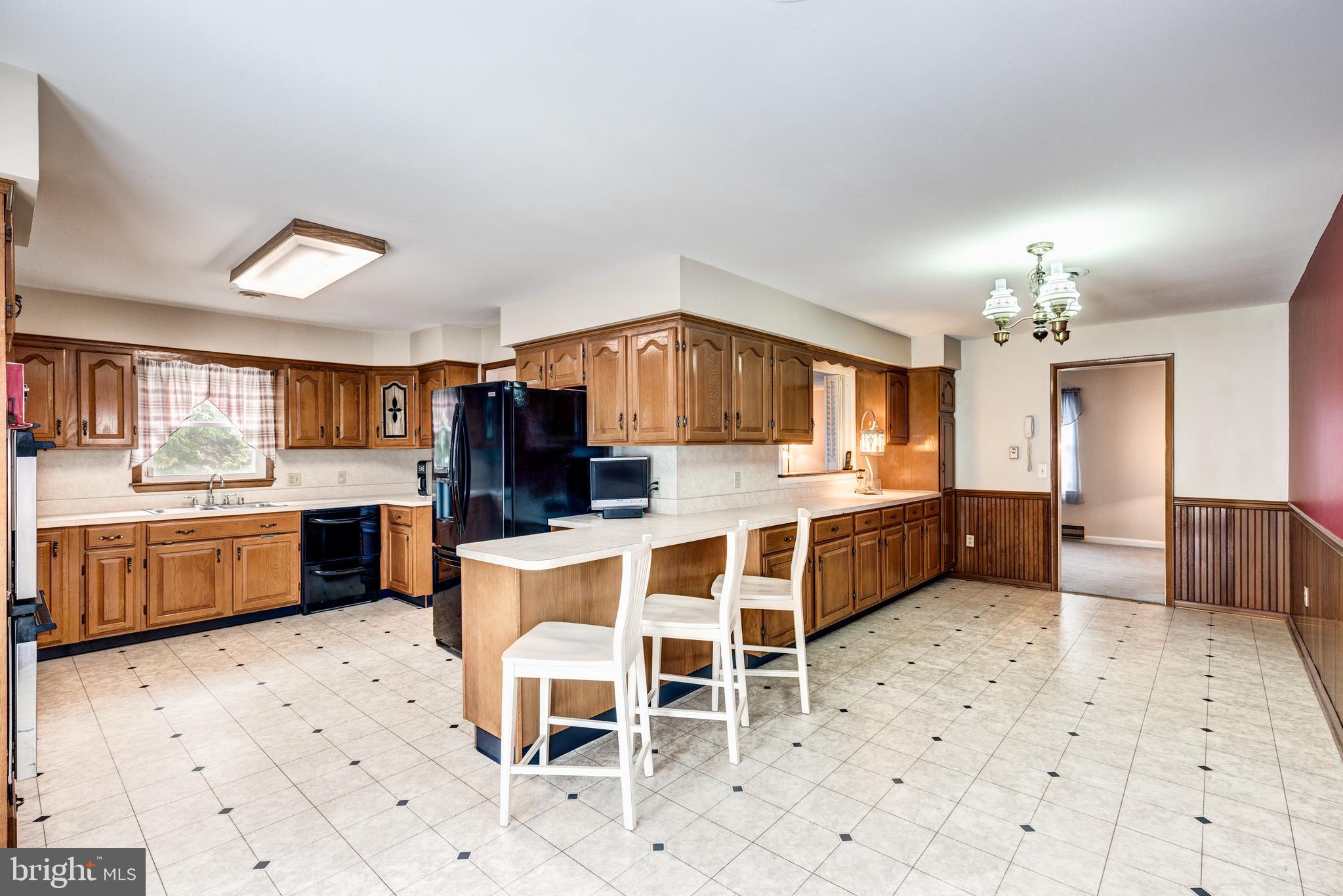 531 Marshall Drive Westminster, MD 21157 - Photo 17 of 27