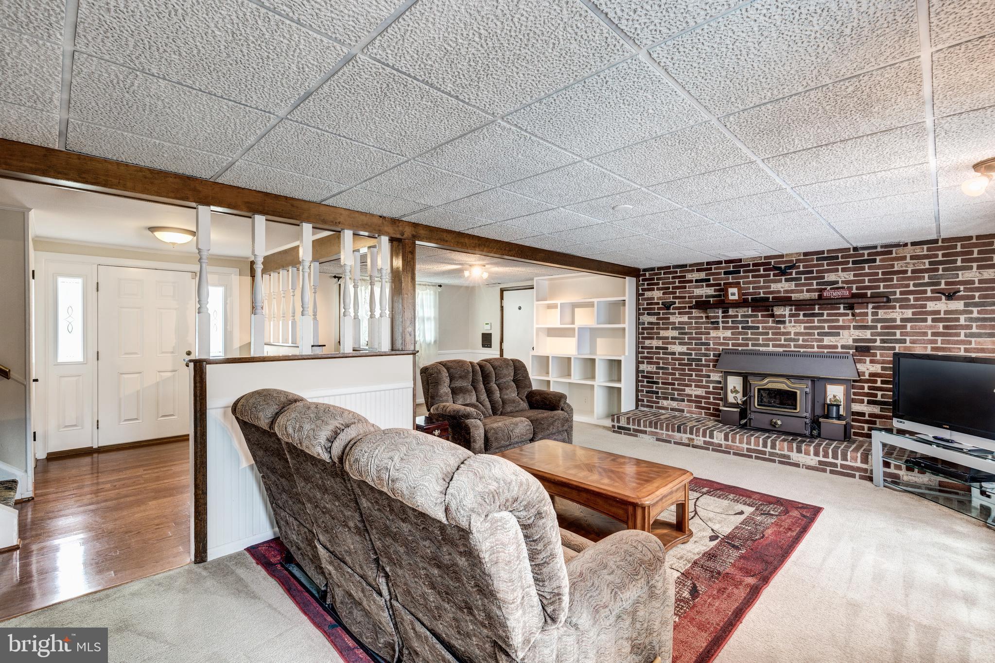 531 Marshall Drive Westminster, MD 21157 - Photo 9 of 27