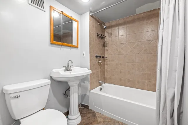 $400,000 | 2207 North Nagle Avenue, Chicago, IL 60707