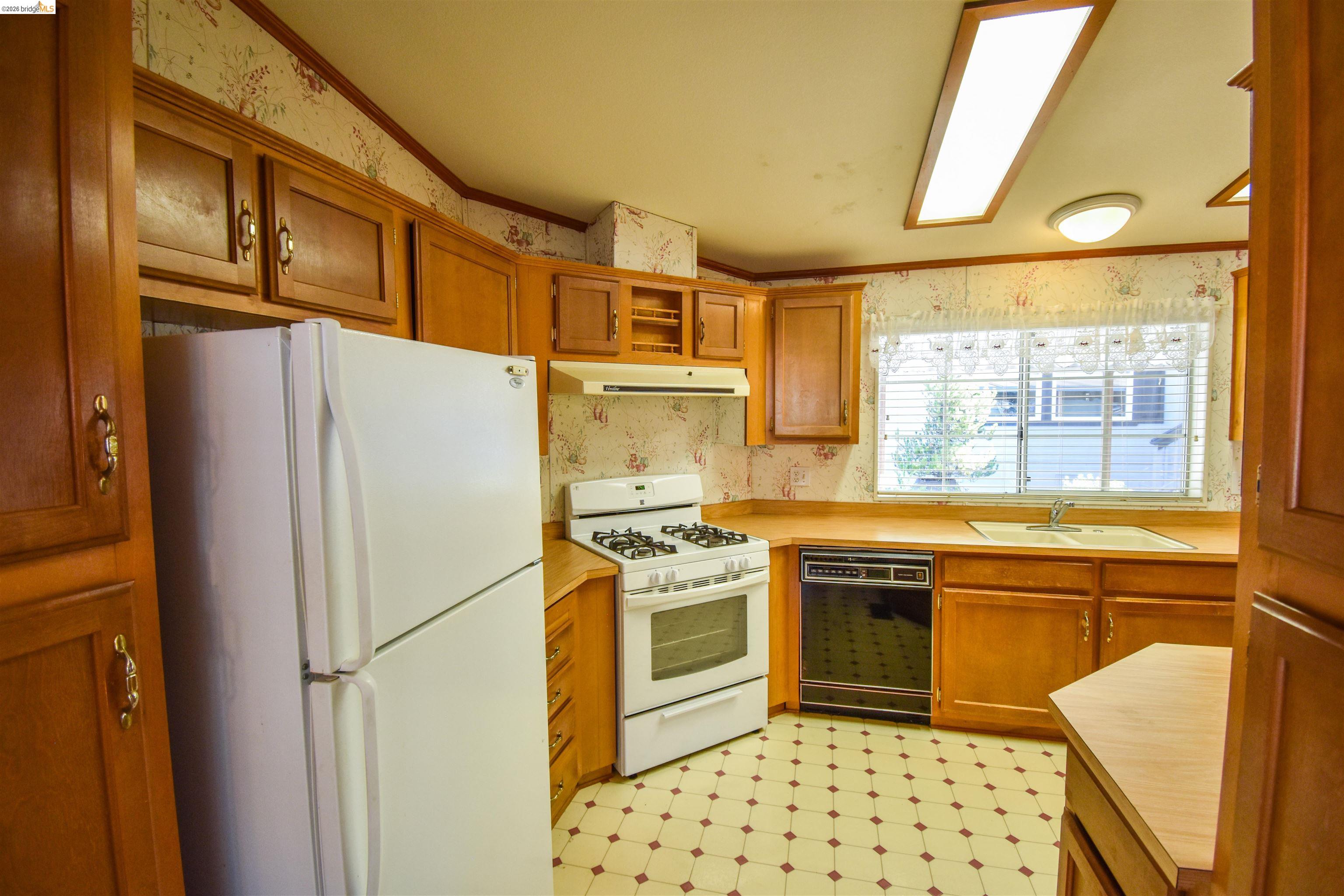 18717 Mill Villa Road, Unit 112 Jamestown, CA 95327 - Photo 13 of 30