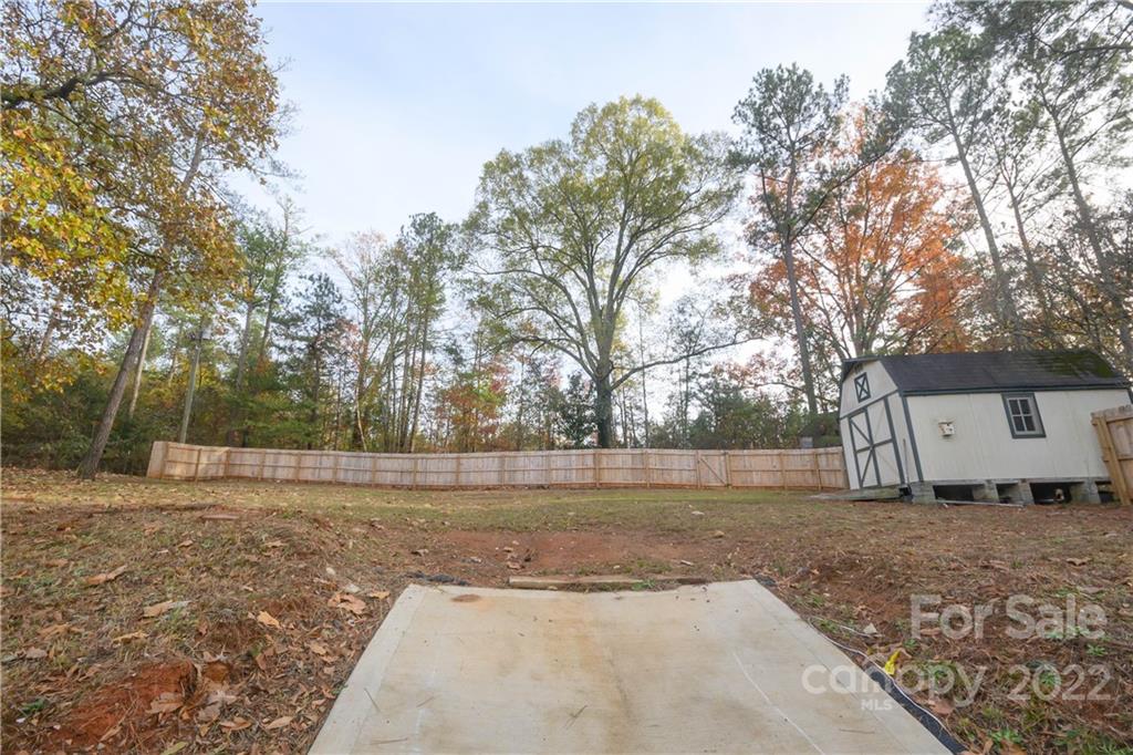 696 Forest Road Rock Hill, SC 29730 - Photo 10 of 15 a view of backyard with green space