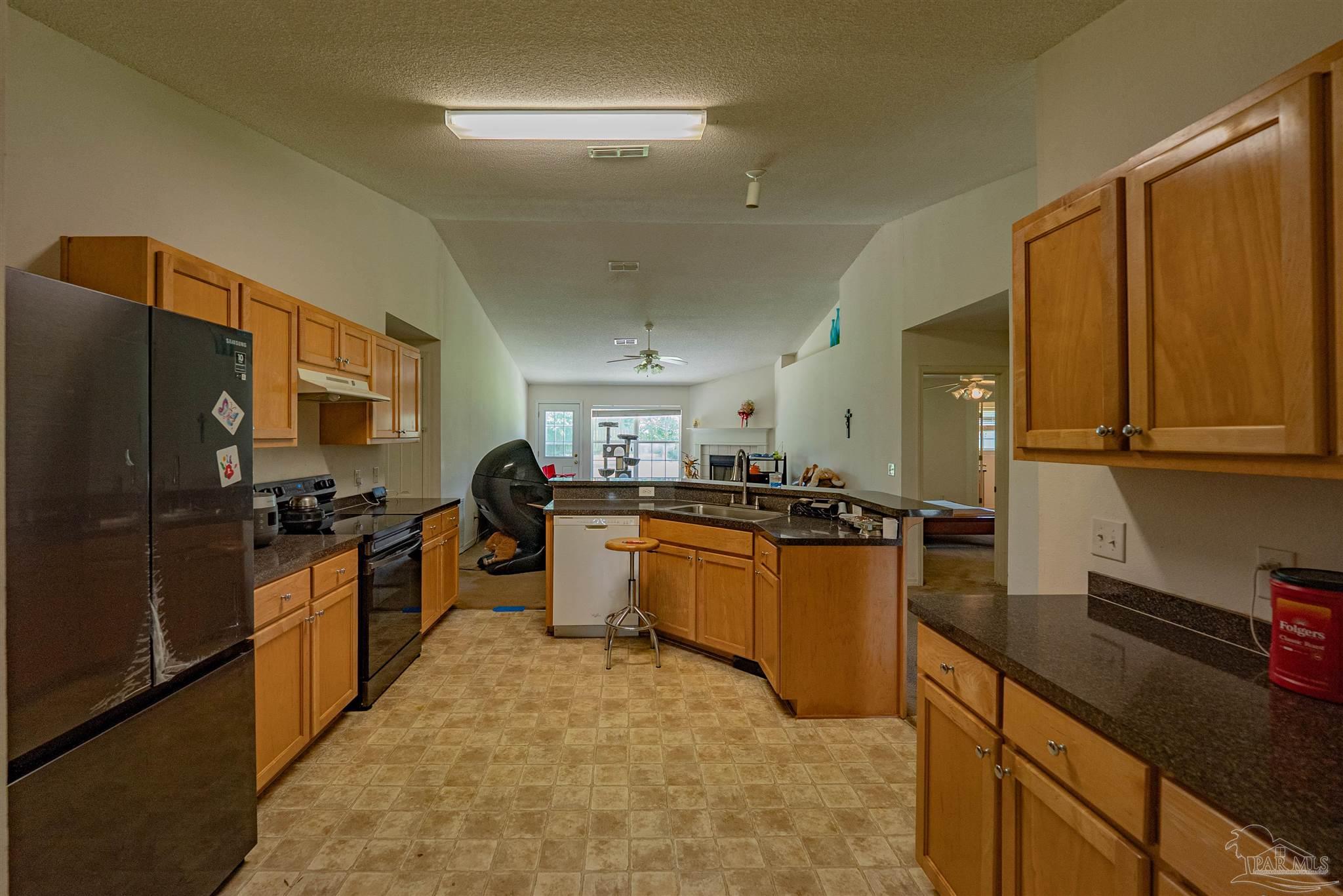 2020 Ziglar Road Cantonment, FL 32533 - Photo 13 of 32