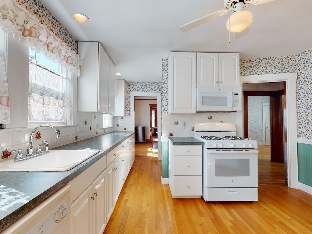 33-35 Perthshire Road, Unit 35 Boston, MA 02135 - Photo 11 of 33 Gallery Image 11
