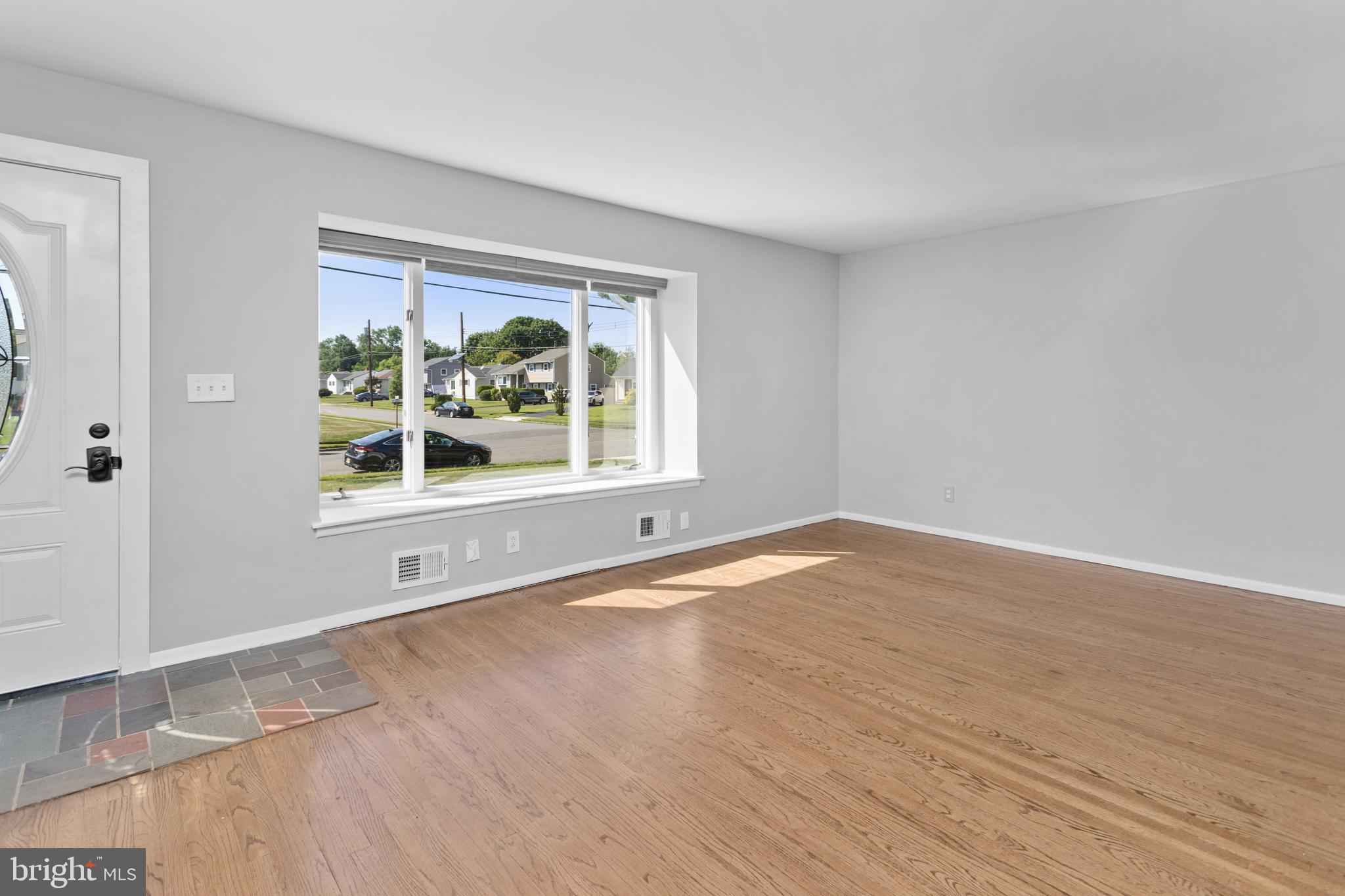 60 Sherbrooke Road Ewing, NJ 08638 - Photo 5 of 29