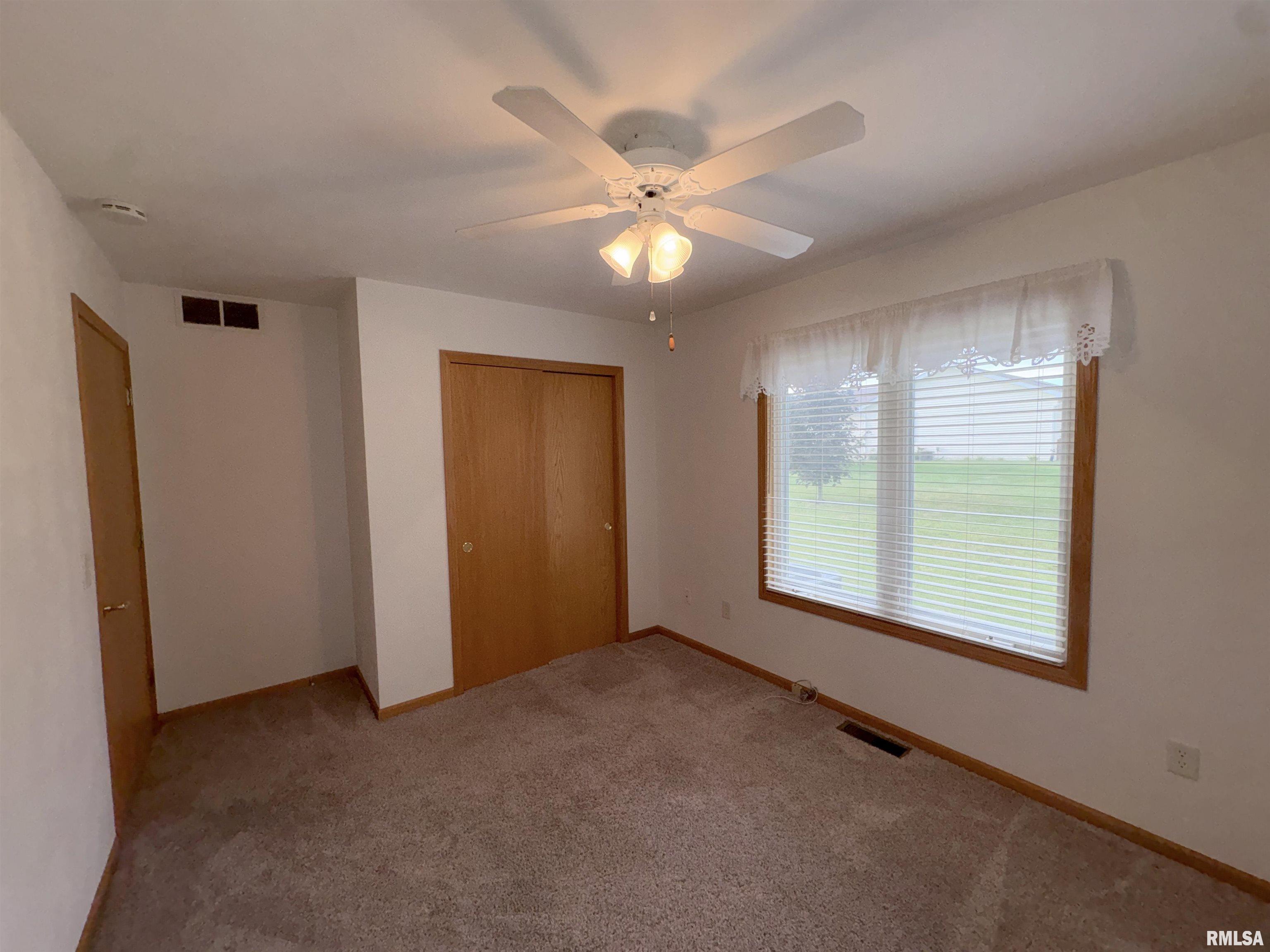 203 Easy Street Washington, IL 61571 - Photo 31 of 46 Gallery Image 31