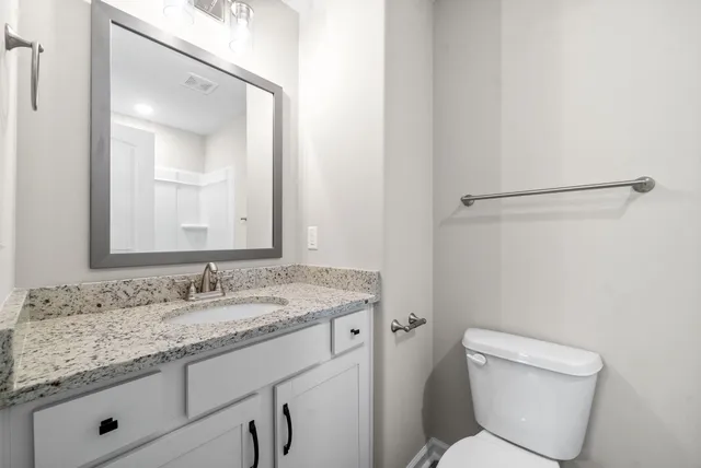 $1,250 | 512 Edlin Street, Unit C, Clarksville, TN 37043