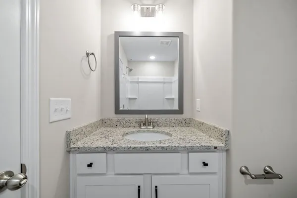 $1,250 | 512 Edlin Street, Unit C, Clarksville, TN 37043