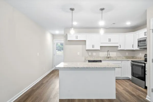 $1,250 | 512 Edlin Street, Unit C, Clarksville, TN 37043