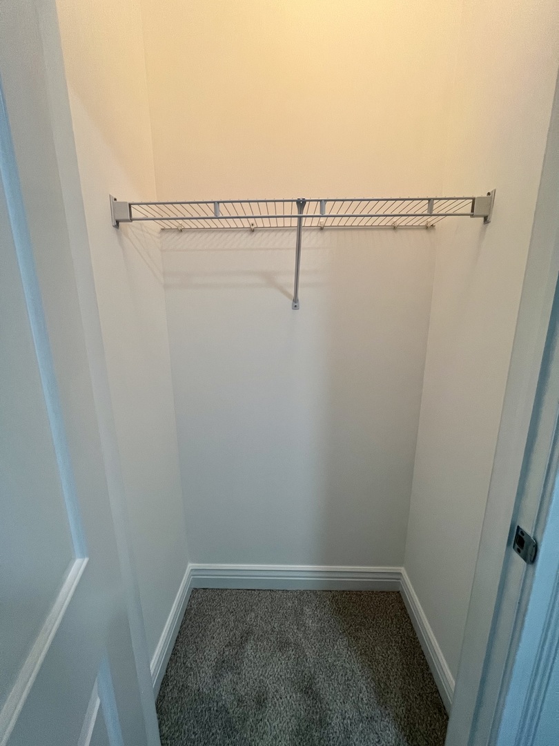 3300 West Irving Park Road, Unit F3 Chicago, IL 60618 - Photo 19 of 20