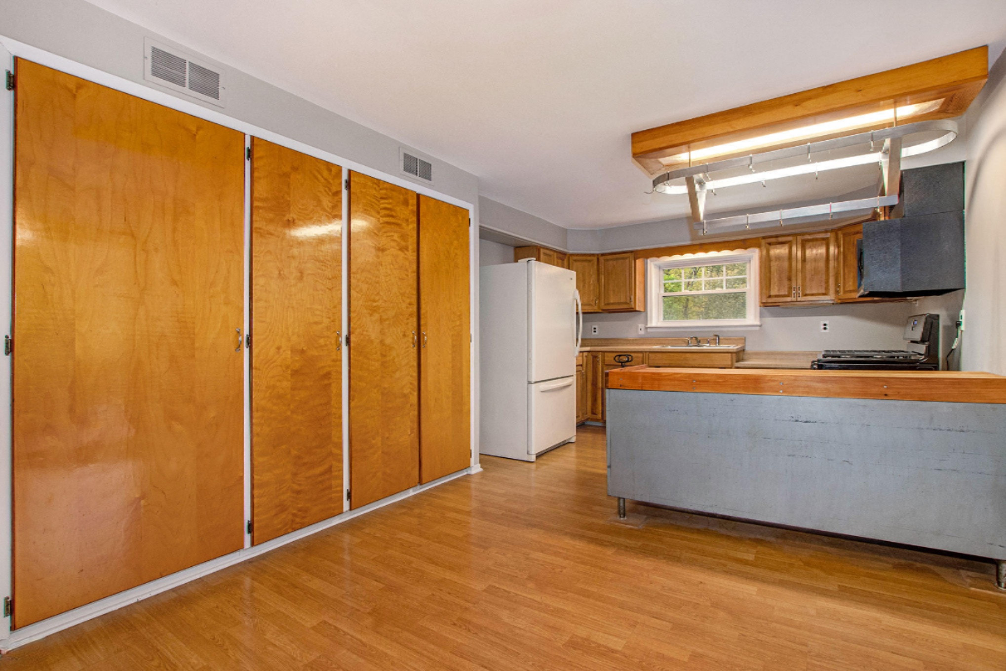 56721 Cowling Road Three Rivers, MI 49093 - Photo 13 of 36 Pantry in Kitchen